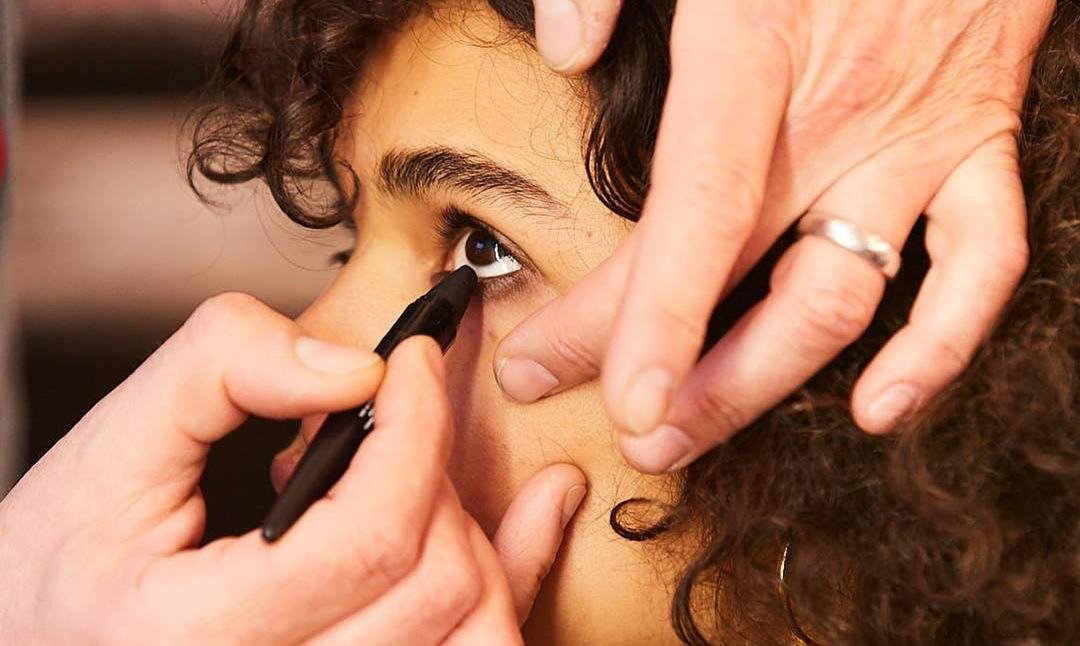 Trucos y consejos para maquillar ojos separados | L'Oréal Paris